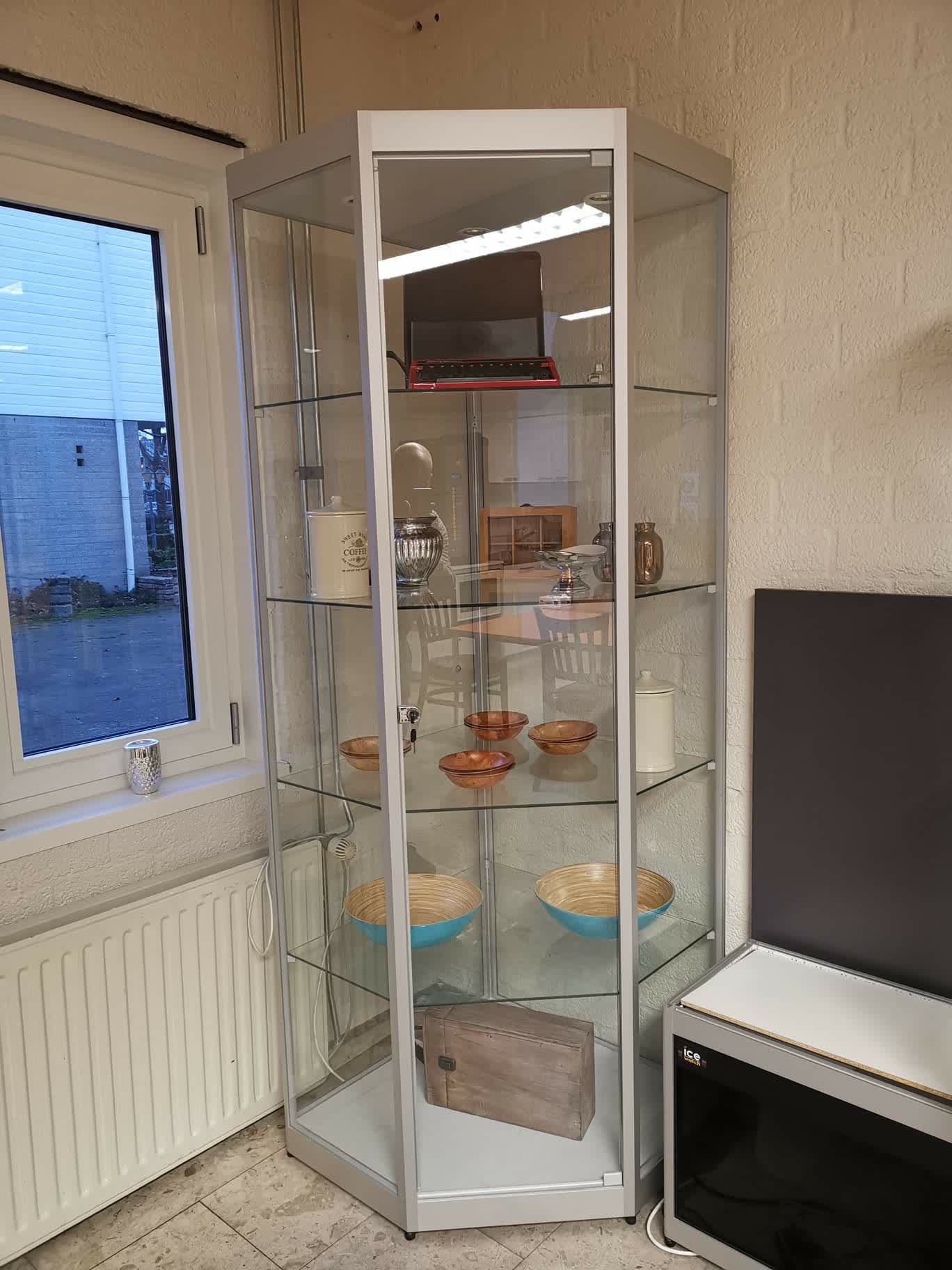 Vitrinekast Utrecht