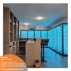 Hoekvitrine RGBWW LEDstrips / prijs op aanvraag Hoekvitrine RGBWW LEDstrips / prijs op aanvraag