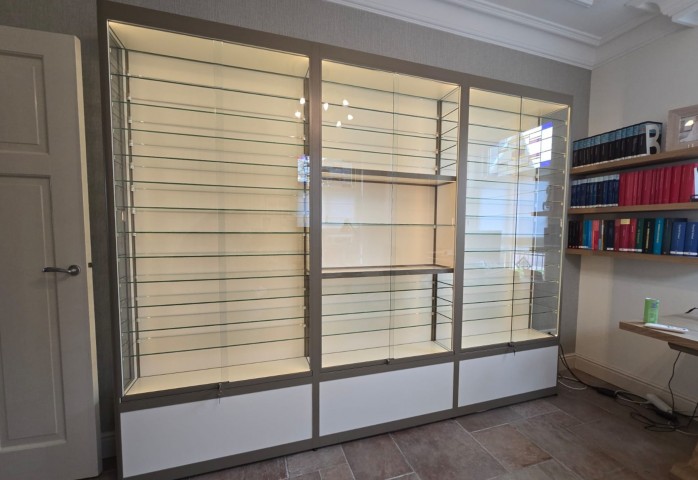 vitrine masters