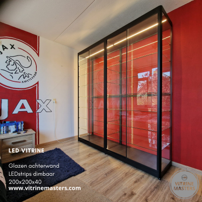 Doorbouw vitrines