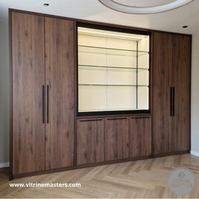 Extra grote vitrine gemeente utrecht 300 x 250 x 150 hxbxd (1)
