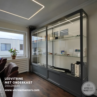 Grote led vitrine
