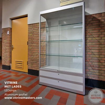 Swarovski vitrinekast(1)