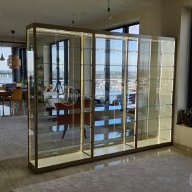 Vitrine roomdivider