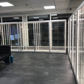 Vitrinekast telefoonzaak