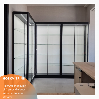Hoekvitrine vitrine masters (4)