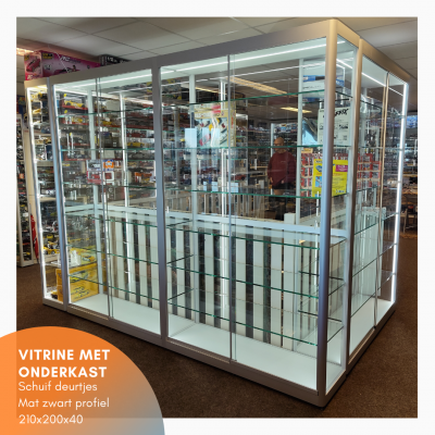 Hoekvitrine vitrine masters (15)