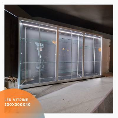 Led vitrine 210x300x40 (4)