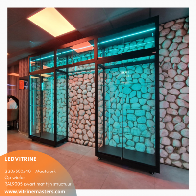 Led vitrinekast (8)