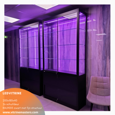Led vitrinekast (9)